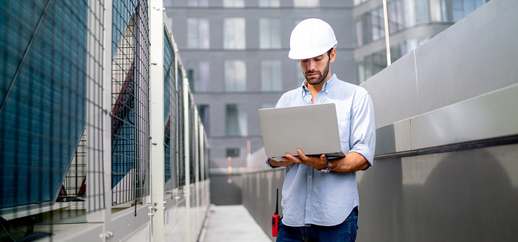 Construction worker with laptop